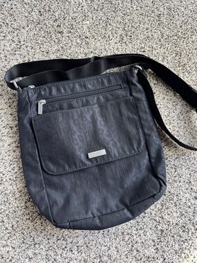 Baggallini Black Crossbody Organizer Bag